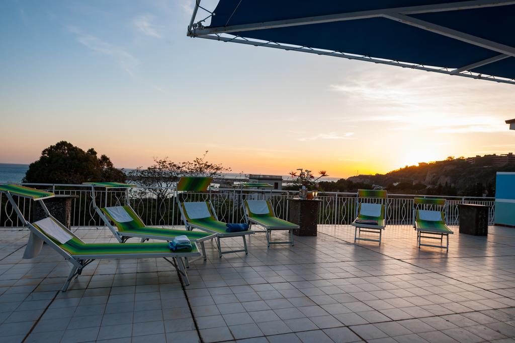 La Carruba Hotel